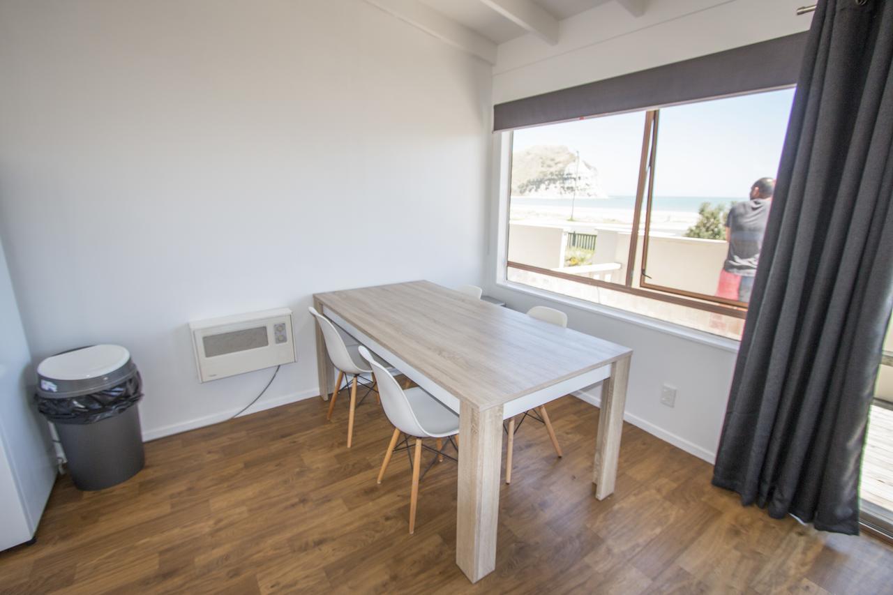 Mahia Motel And Holiday Park Bagian luar foto