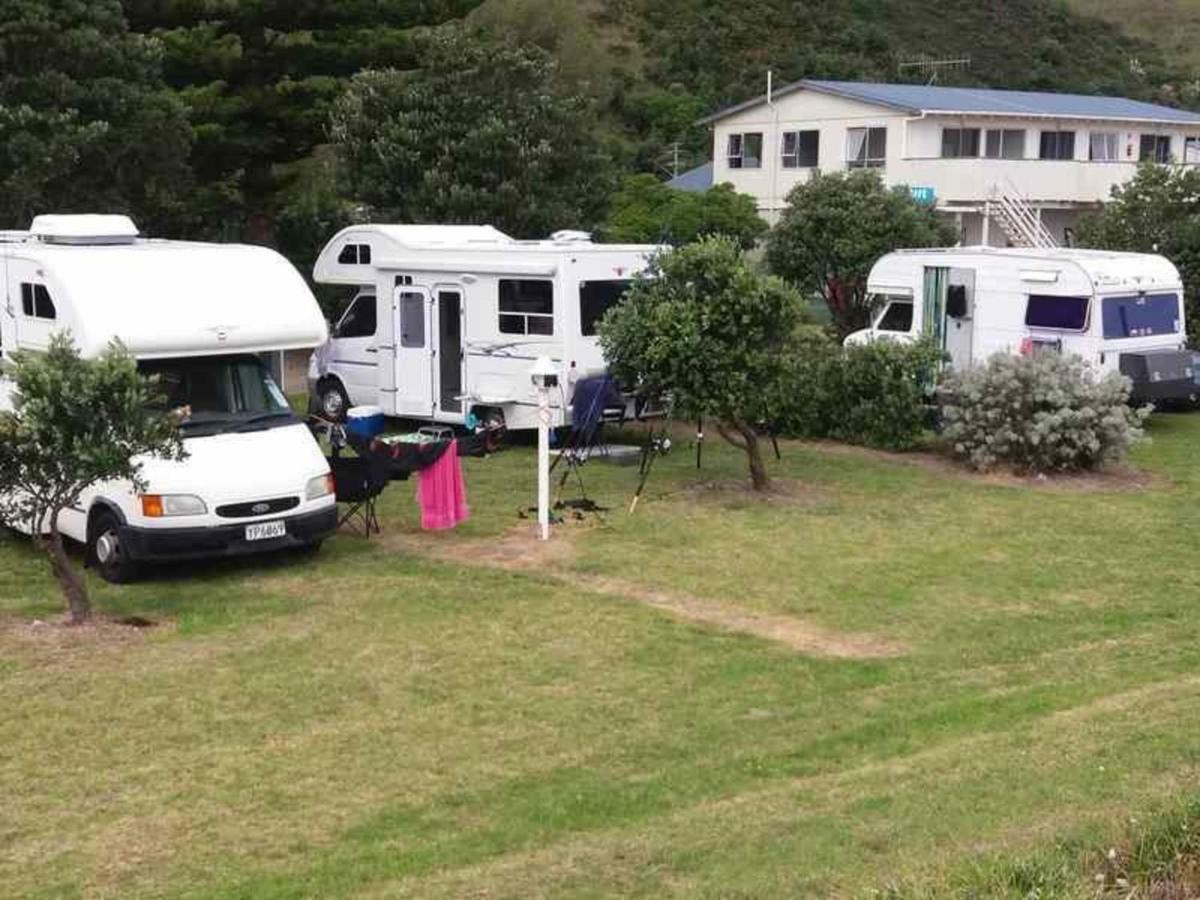 Mahia Motel And Holiday Park Bagian luar foto
