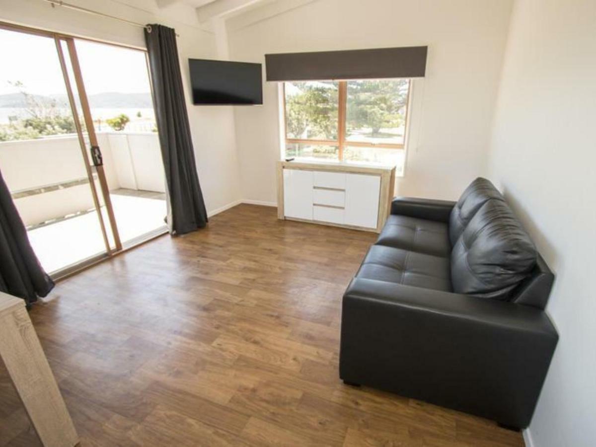 Mahia Motel And Holiday Park Bagian luar foto
